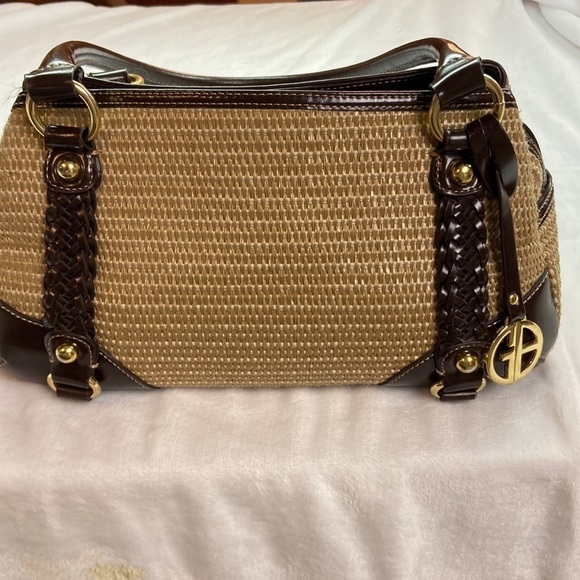 Giani Bernini Straw Weave Shoulder Handbag - Picture 1 of 12